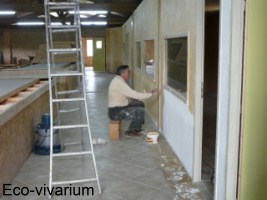 Construction de l'eco-vivarium: socle des terrariums